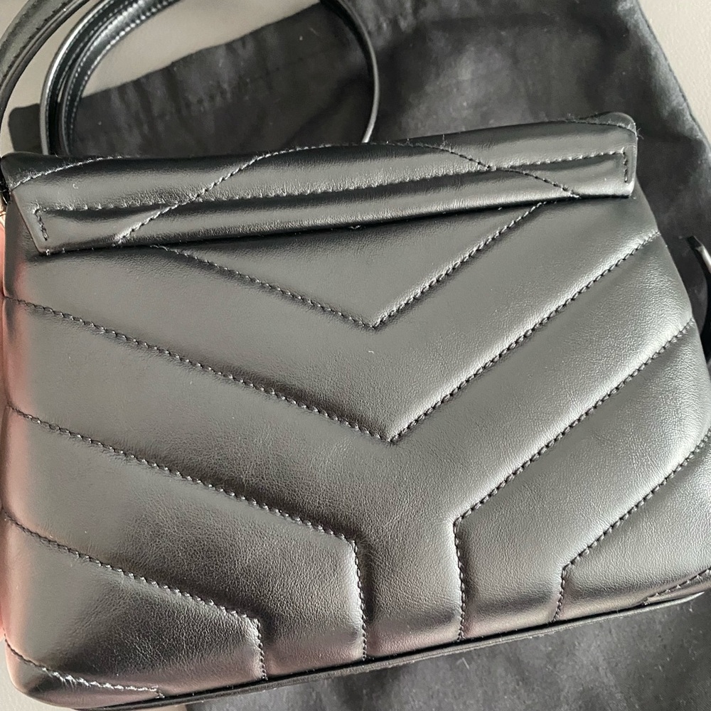 ❌SOLD❌YSL LOULOU TOY BAG - Picture 16 of 17